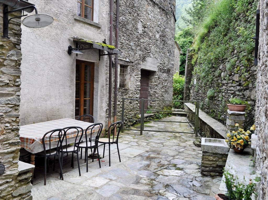 Borgo Isola Santa Guest House Exterior photo